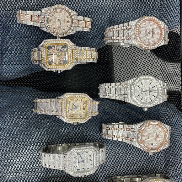 Luxury Silver and Gold Men's Watch